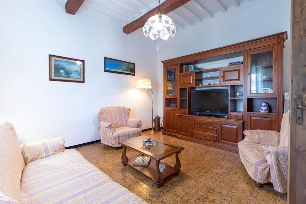 Casale Toscano Piscina Wi-Fi Capannori Εξωτερικό φωτογραφία